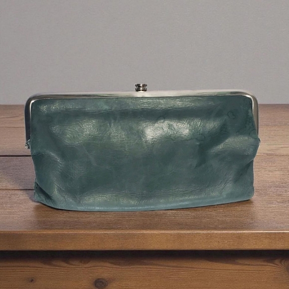 Hobo Vintage Hide Collection Lauren Double Frame Clutch Green Wallet. - Picture 1 of 16